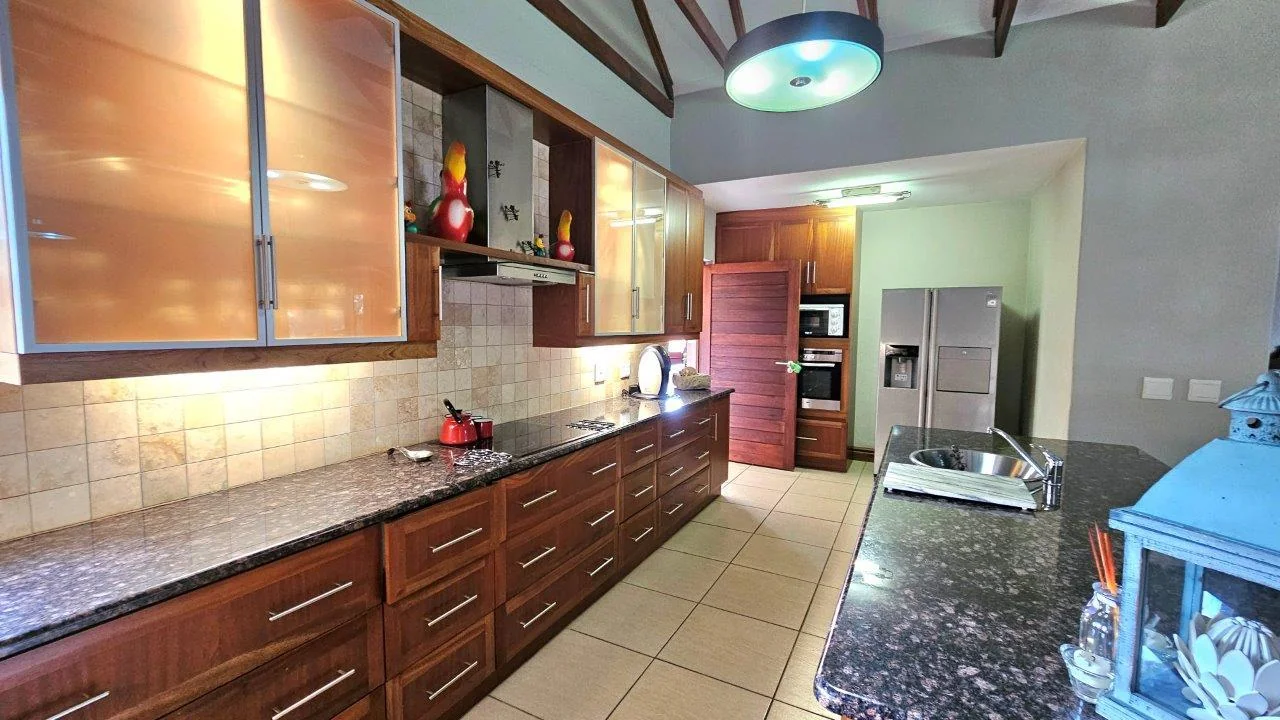 In Midstream Estate, when you retire it’s done with the best intentions for everyone to enjoy their golden years in style and independence.