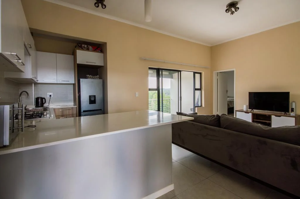 Modern and spacious One Bedroom Apartment for Sale in Modderfontein!