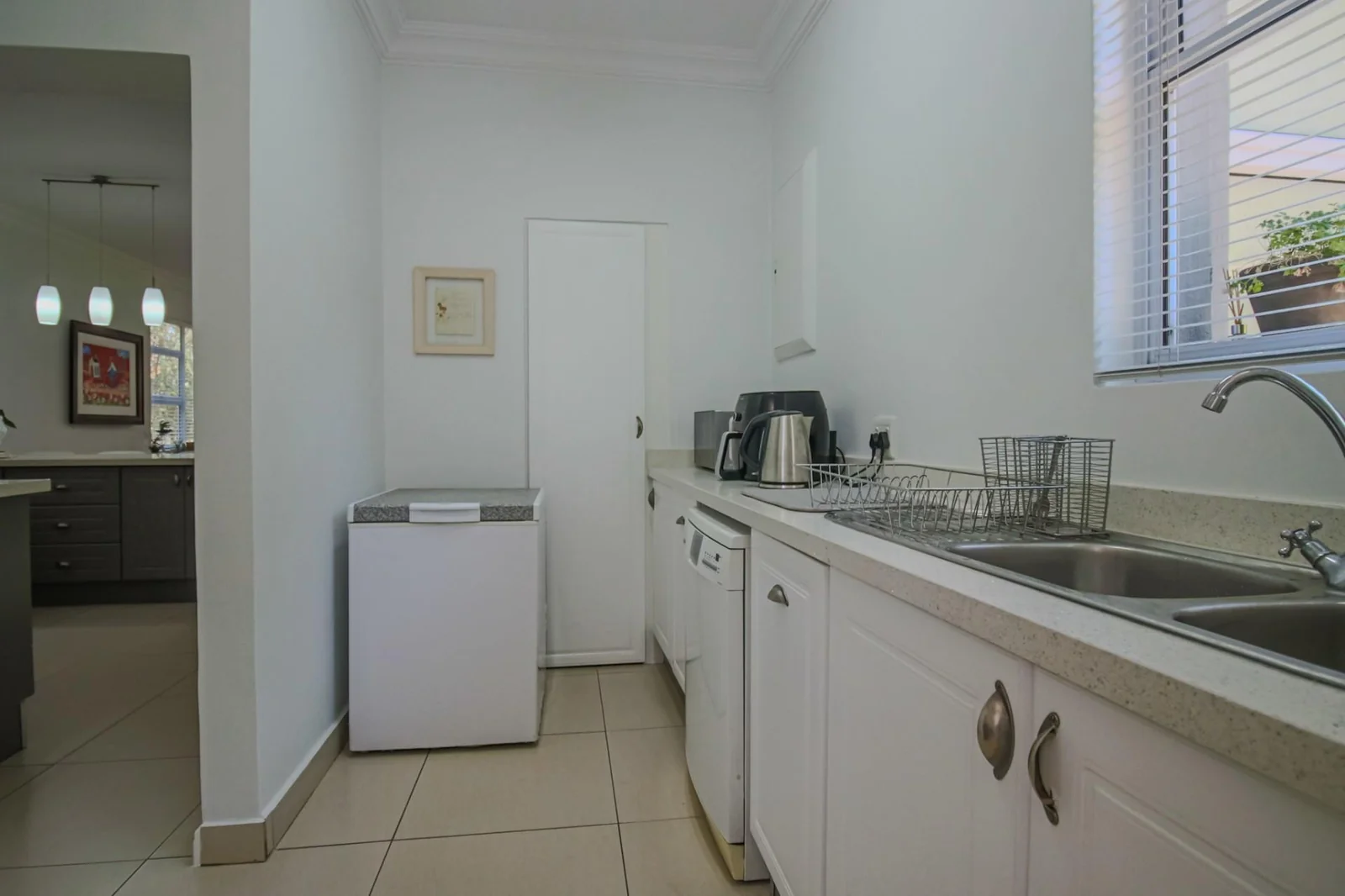 EXPERIENCE THE PINNACLE OF FAMILY LIVING – EXCLUSIVE MANDATED