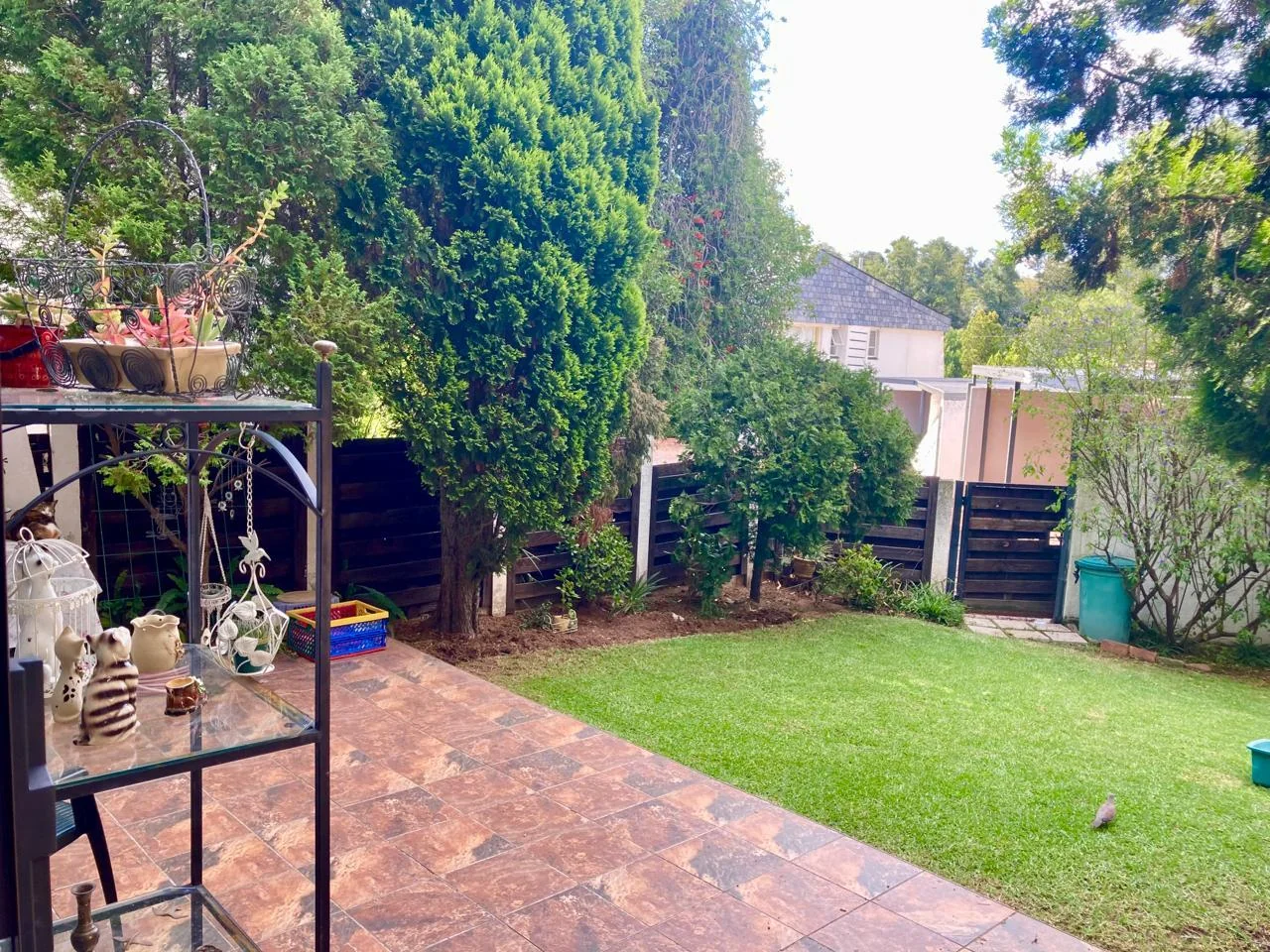 Immaculate 1 Bedroom garden apartment for Sale in Lyndhurst / Corlett Gardens