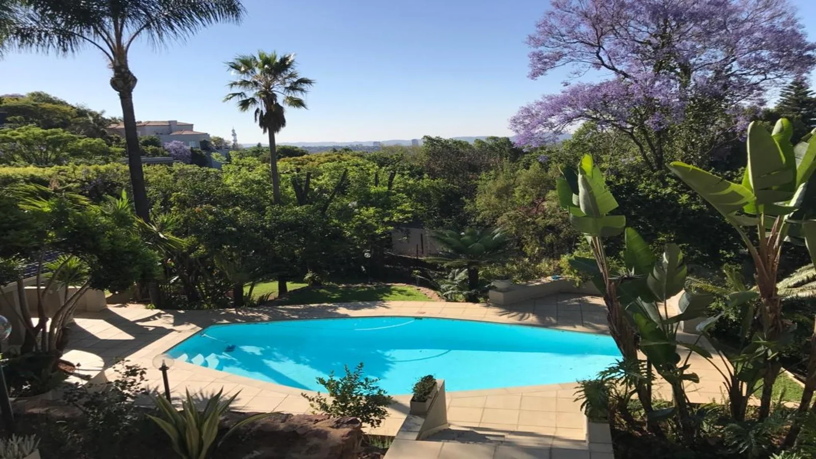 4 Bedroom House with Flatlet