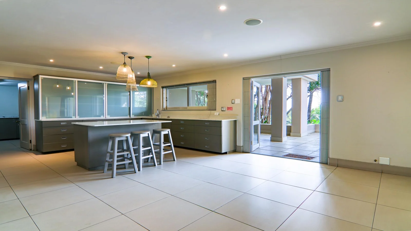 4 Bedroom House with Flatlet