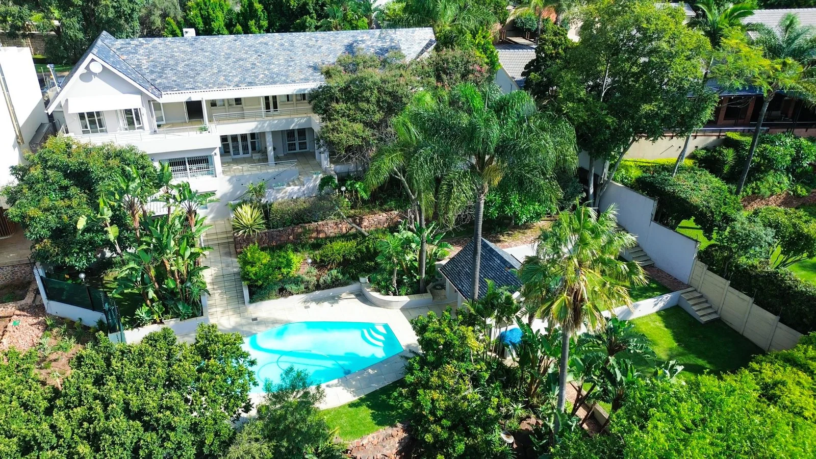 4 Bedroom House with Flatlet