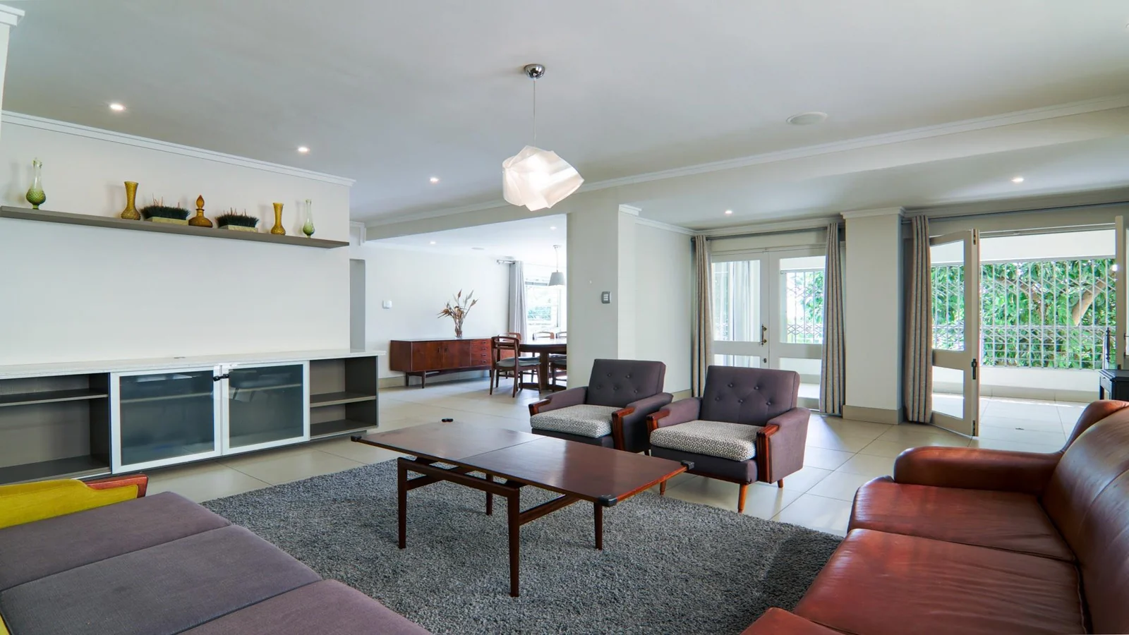 4 Bedroom House with Flatlet