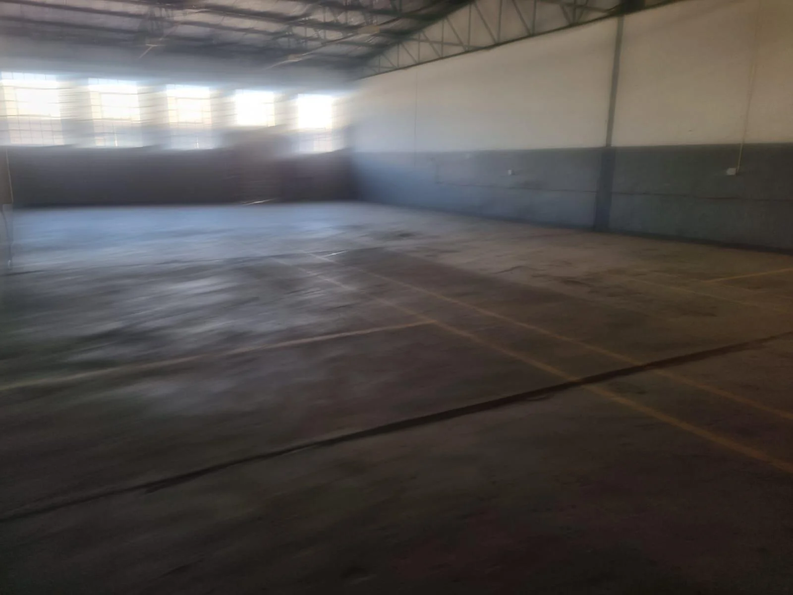 Workshop to let in NW 7 Vanderbijlpark.