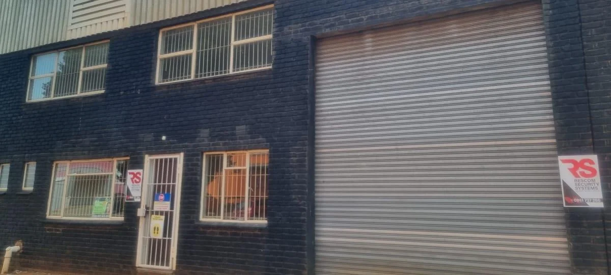 Workshop to let in NW 7 Vanderbijlpark.