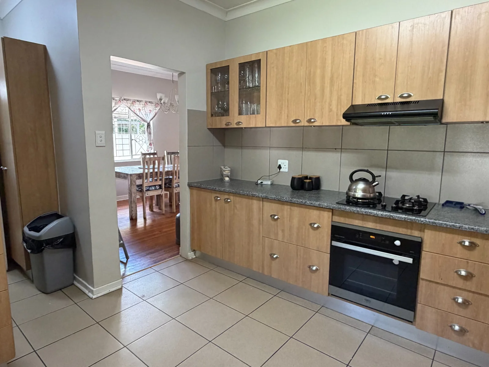 Beautiful family home to rent in the upmarket neighborhood.