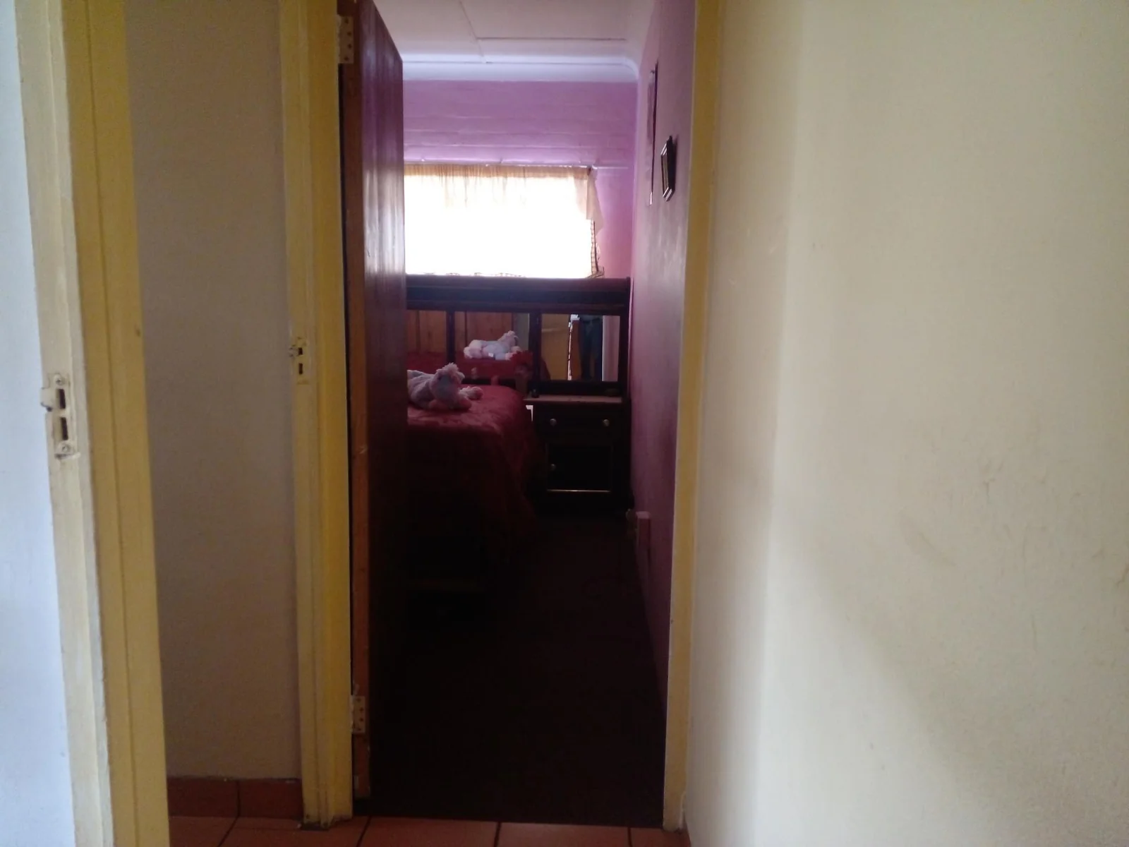 2 Beroom house for sale in Loch Athlone