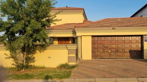 Golden Gardens, Sebokeng