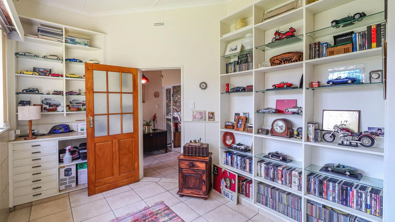 Beautiful 5-Bed Home with Flatlet and Entertainment Area