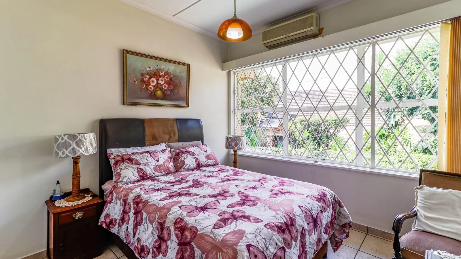 Beautiful 5-Bed Home with Flatlet and Entertainment Area