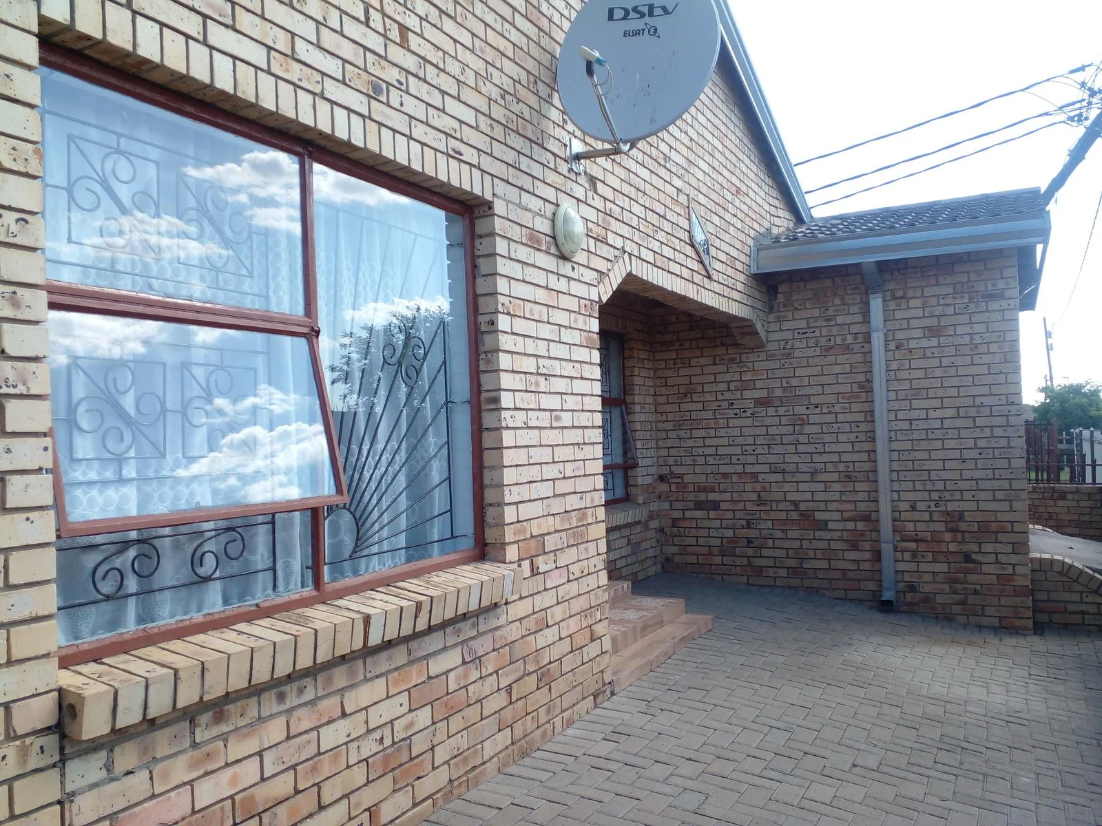 Very neat 3 Bedroom house for sale in Bohlokong