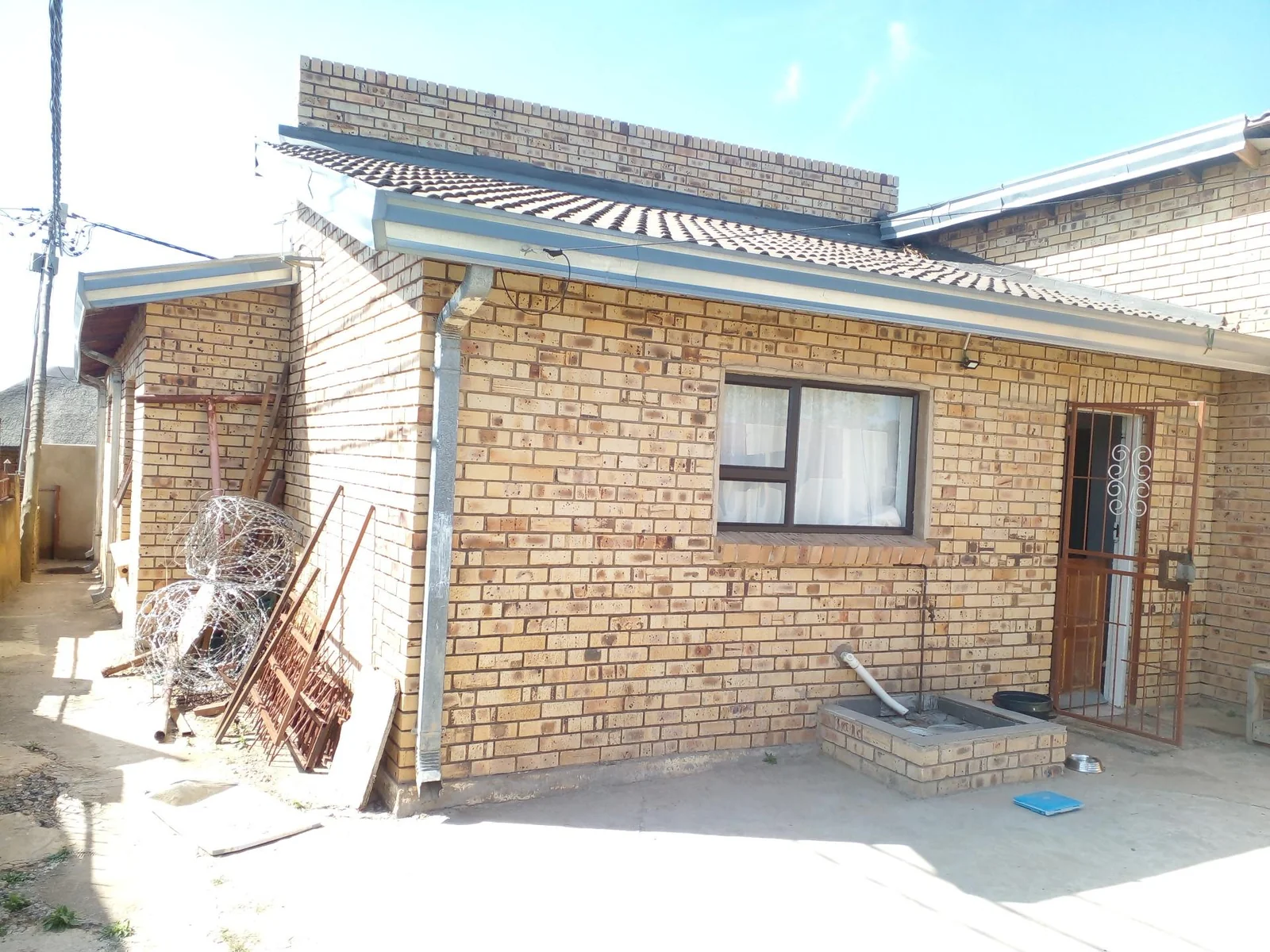 Very neat 3 Bedroom house for sale in Bohlokong