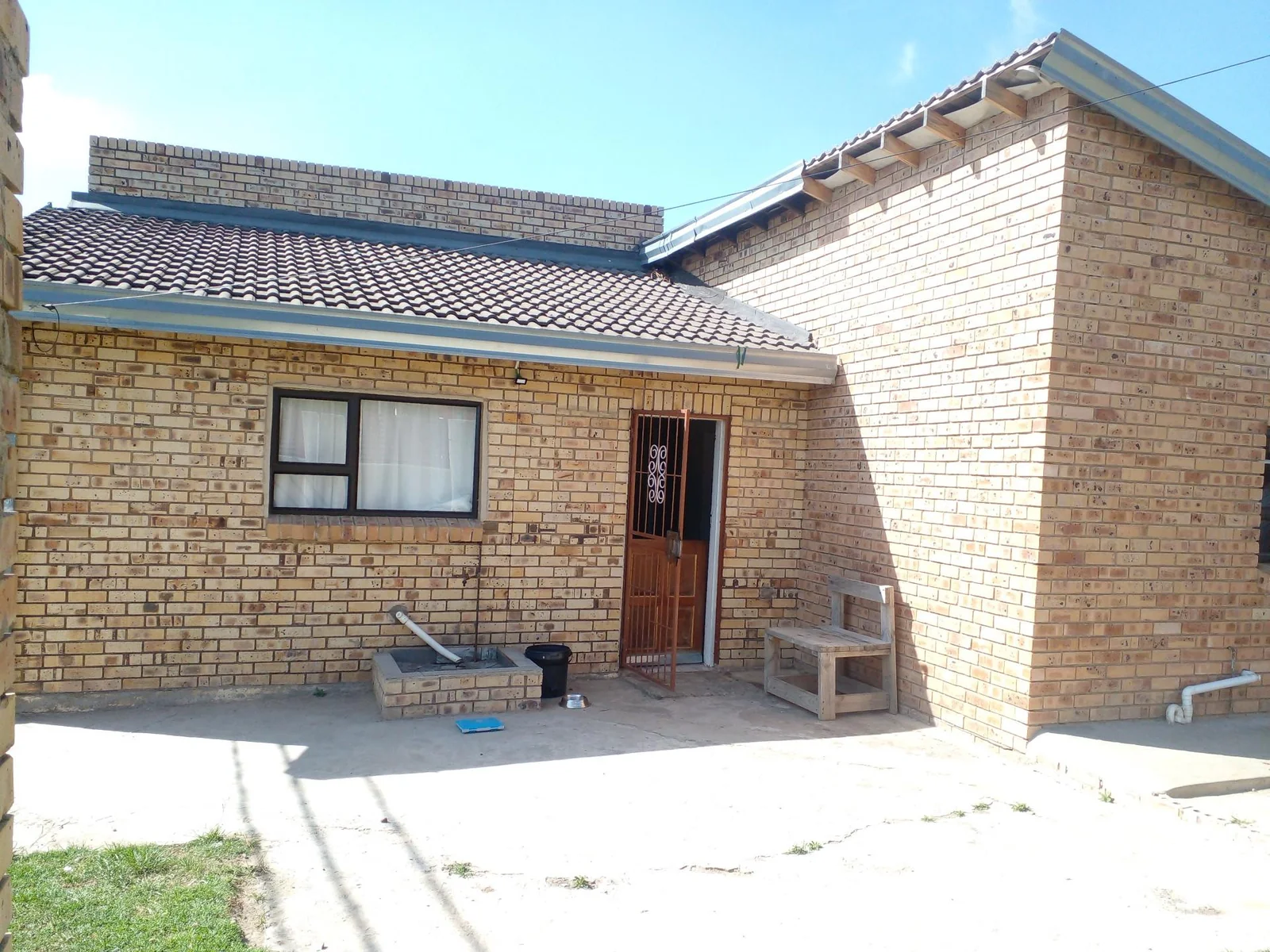 Very neat 3 Bedroom house for sale in Bohlokong