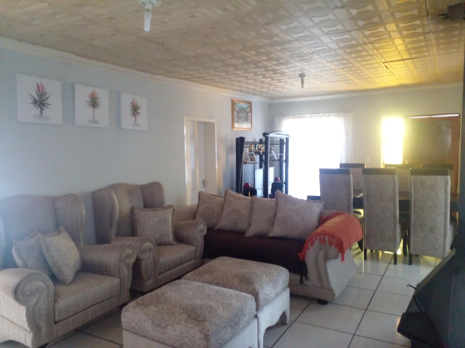Very neat 3 Bedroom house for sale in Bohlokong