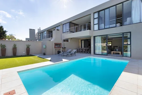 Sunset Links, Milnerton