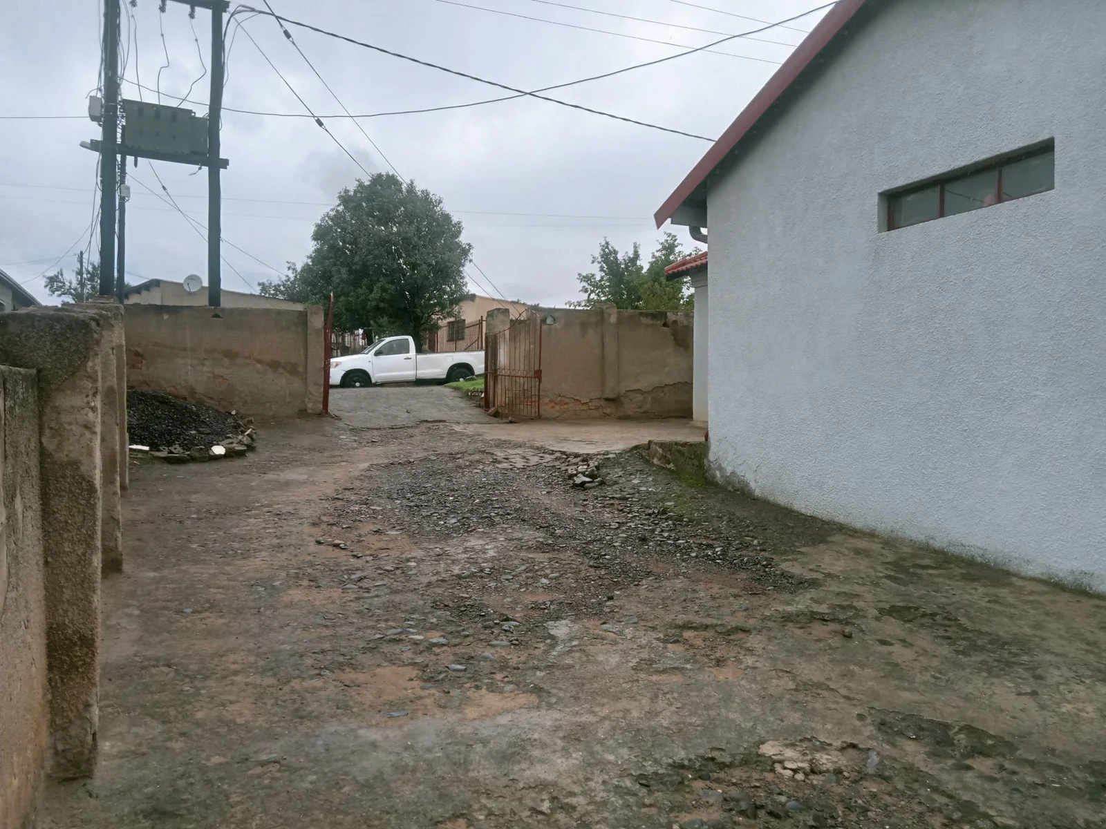 Spasious 3 bedroom house on the market