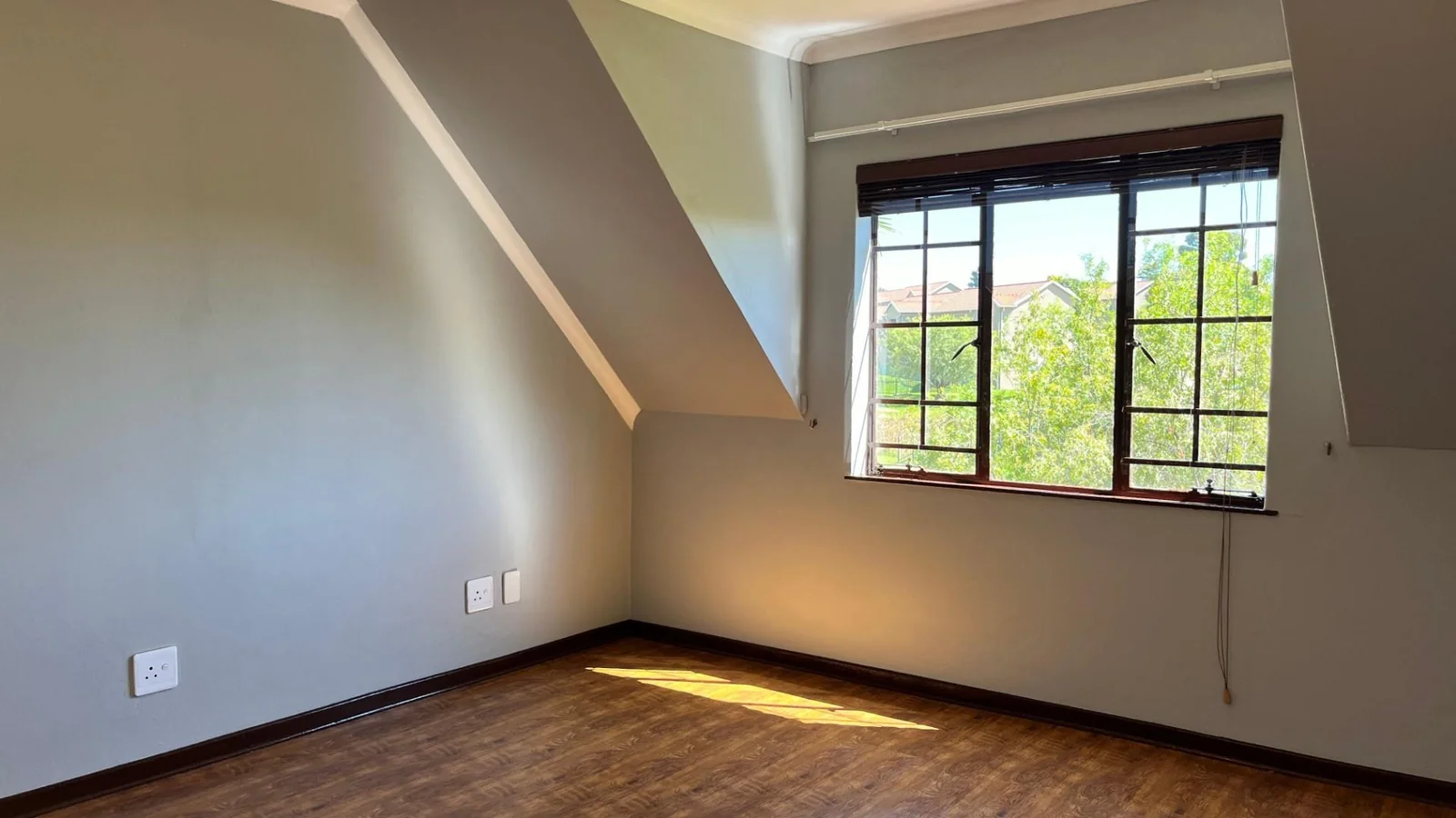 Spacious 4-Bedroom Family Home in Desirable Complex