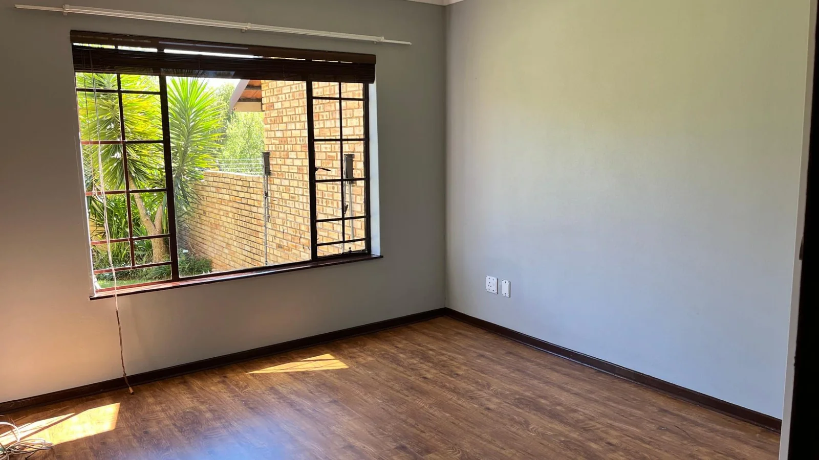 Spacious 4-Bedroom Family Home in Desirable Complex