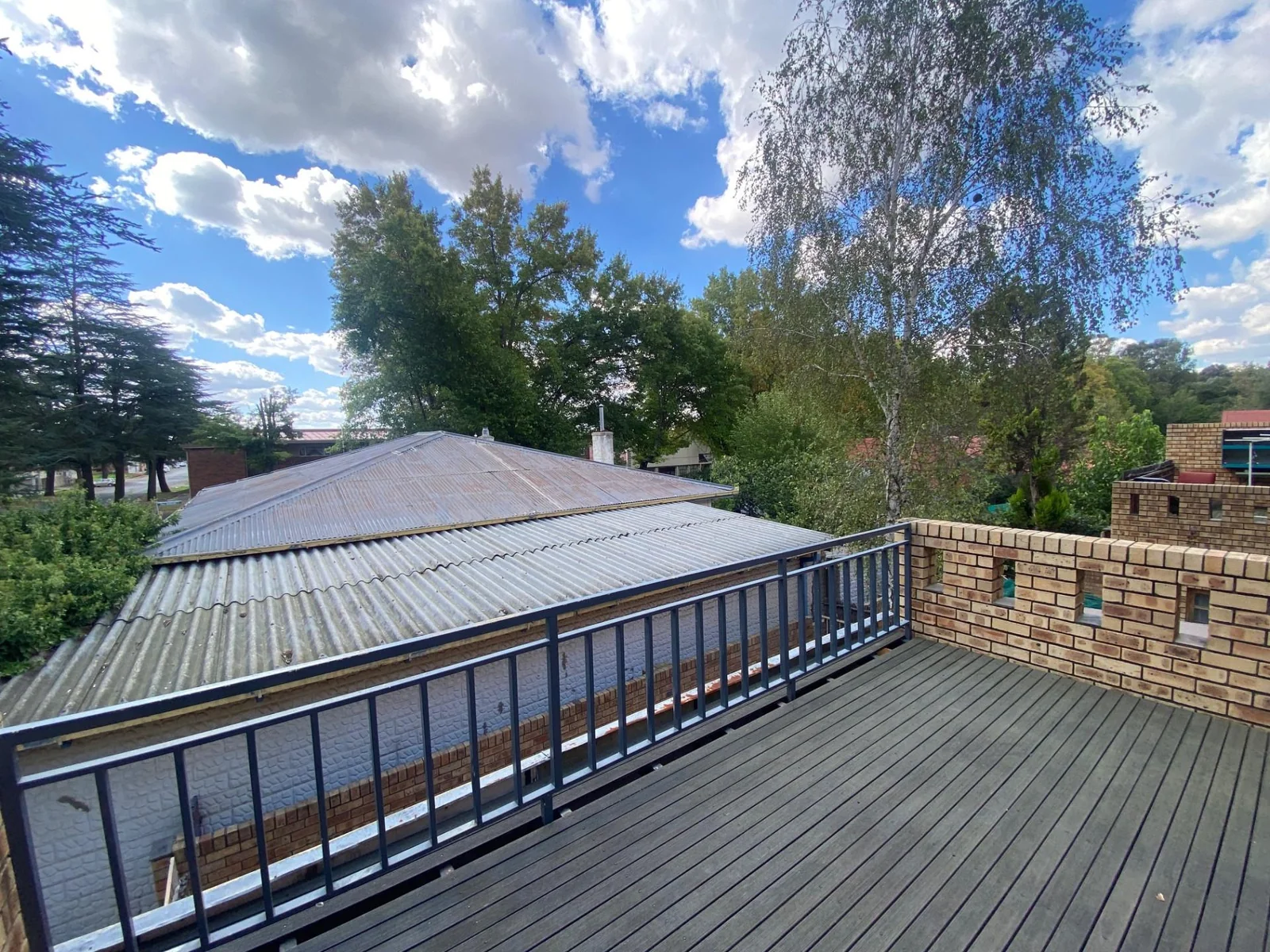 Spacious townhouse near Truida Kestell School!