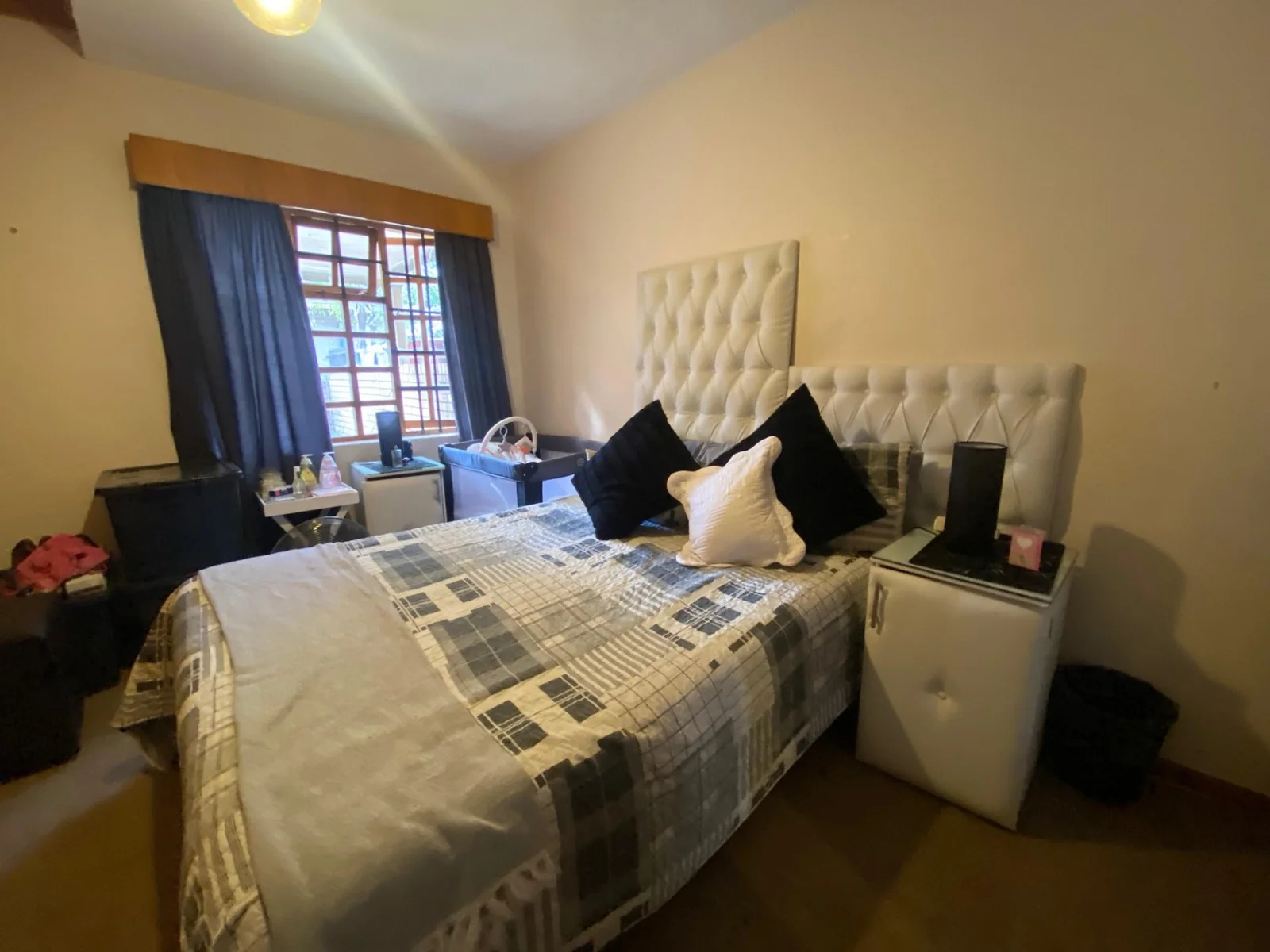 Spacious townhouse near Truida Kestell School!