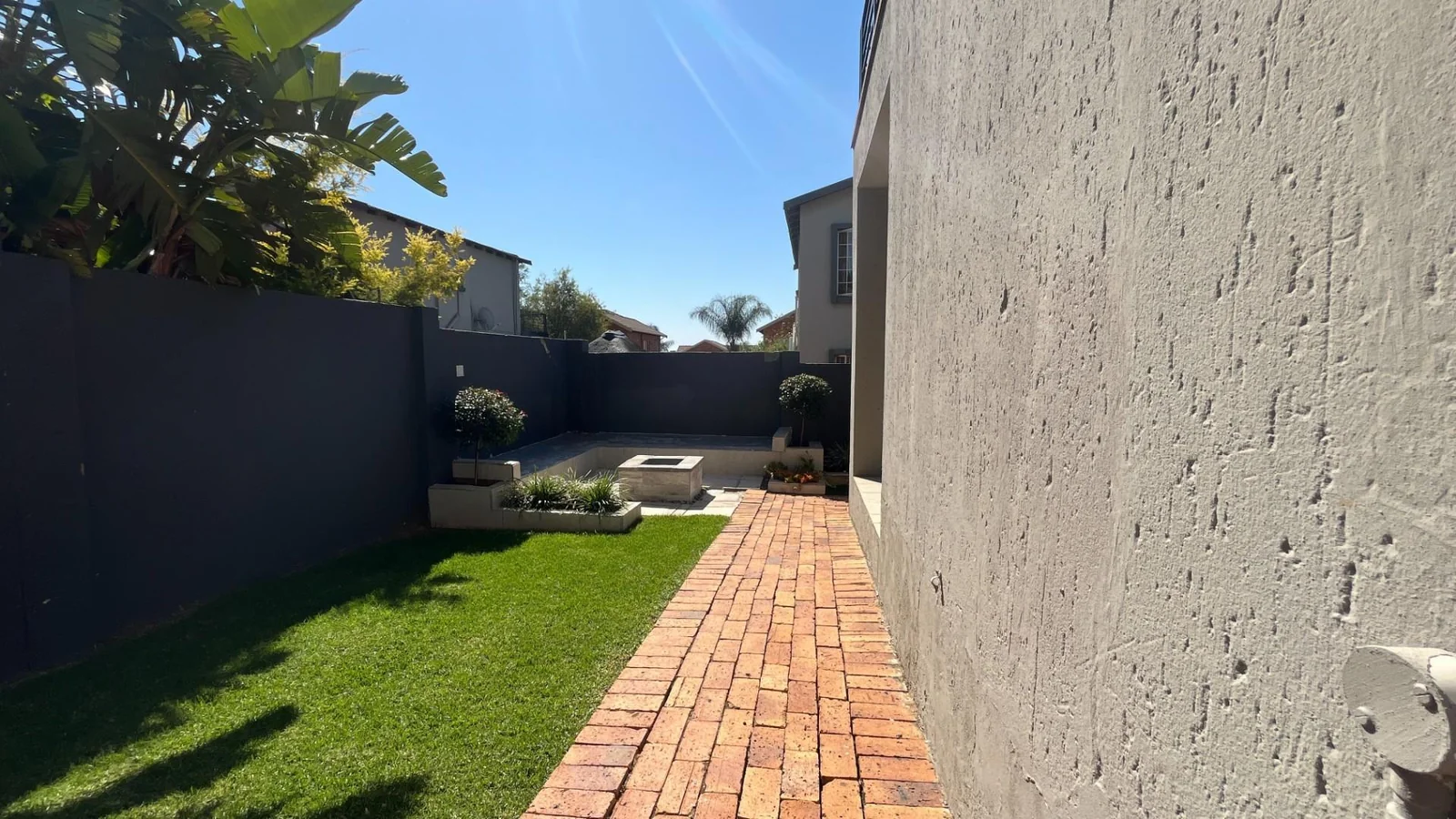 3 Bedroom Duplex to Rent