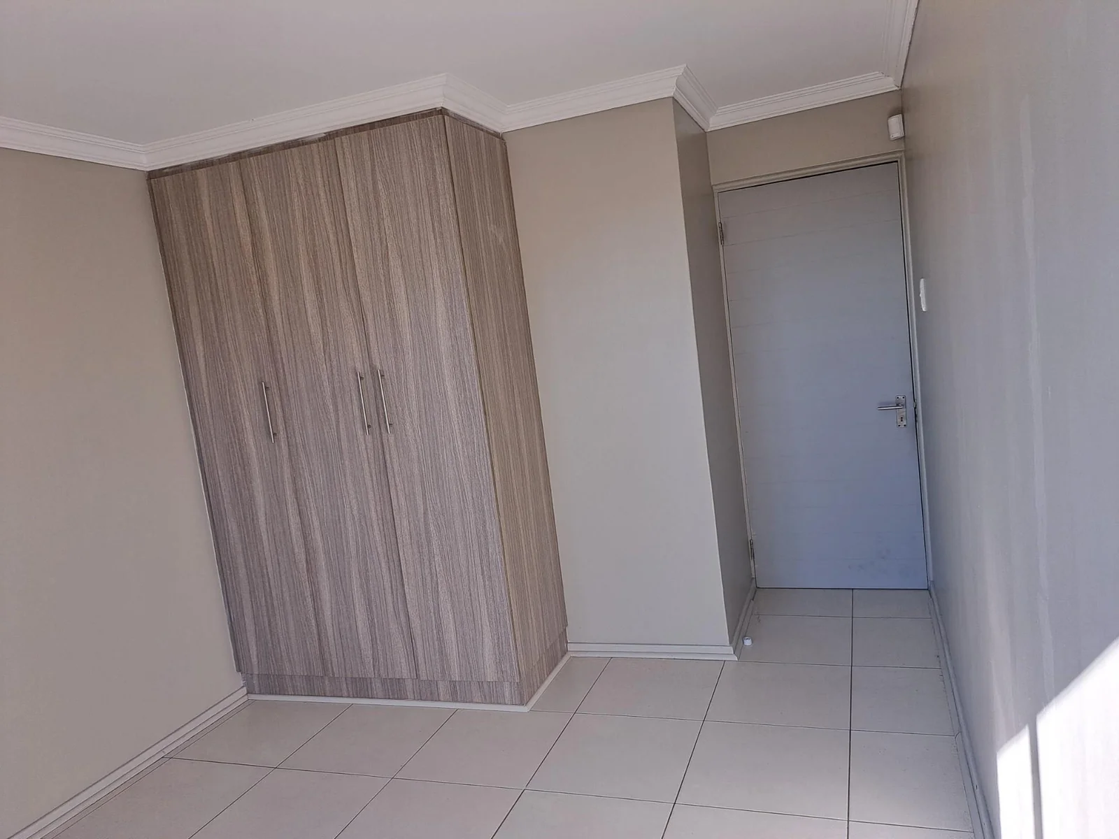 Immaculate 3 bedroom townhouse for sale