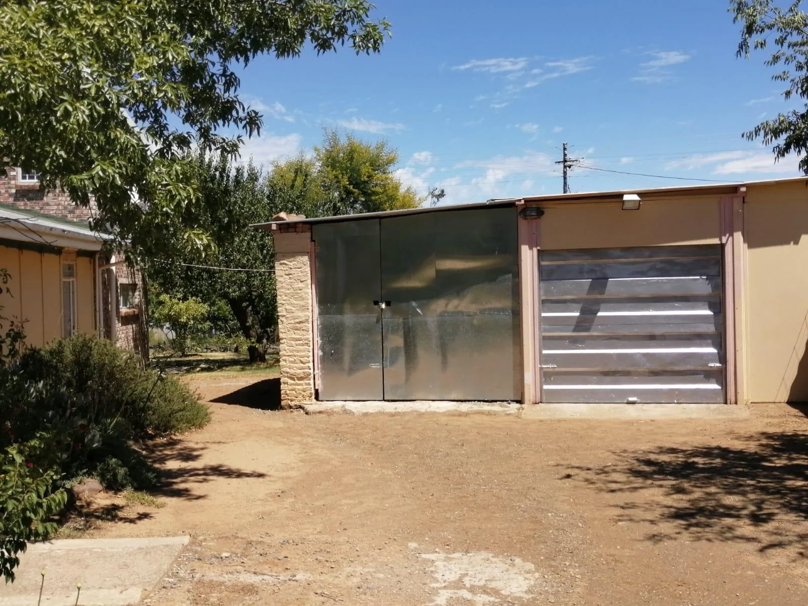 House with flatlet for sale in Oviston