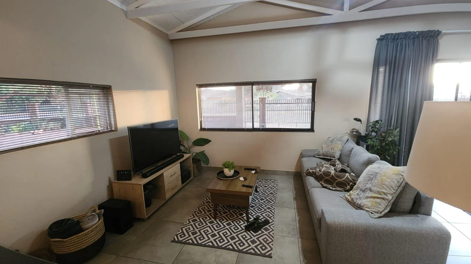Flat to Rent in Kathu