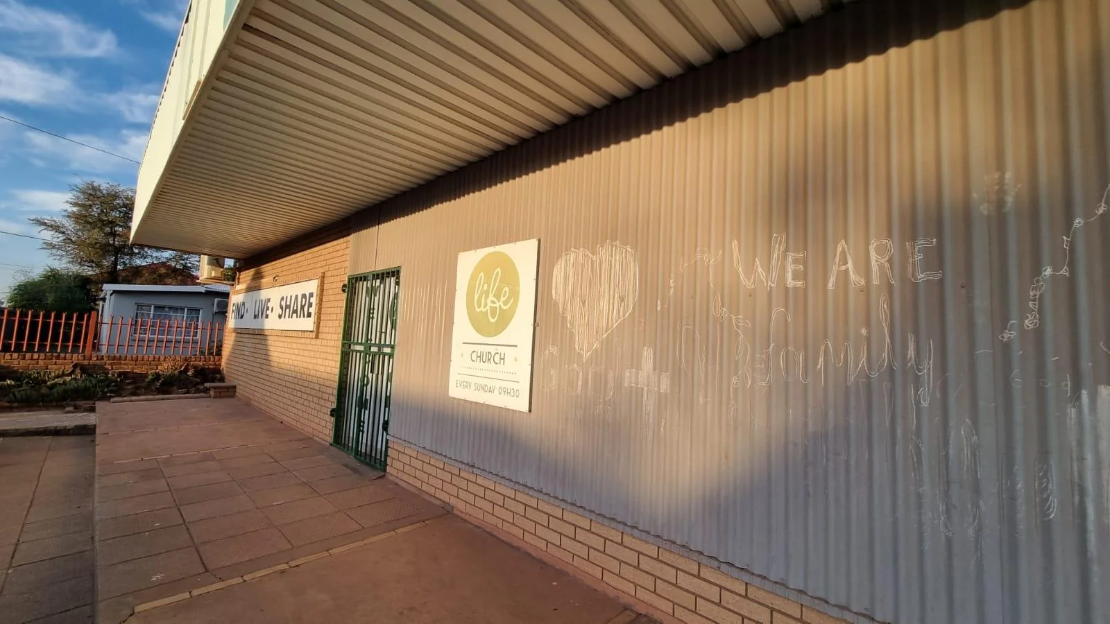 Large Commercial Space available in Postmasburg
