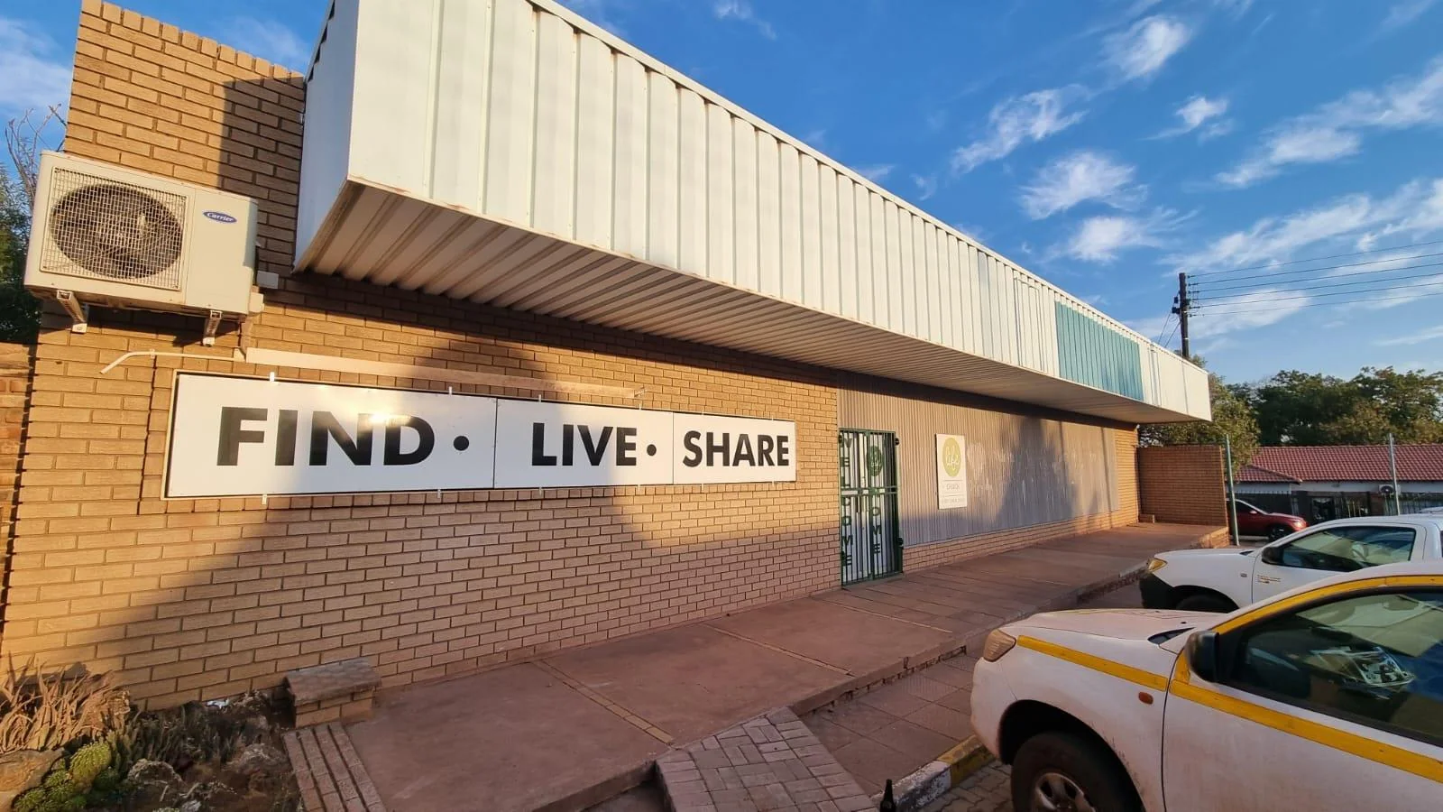 Large Commercial Space available in Postmasburg