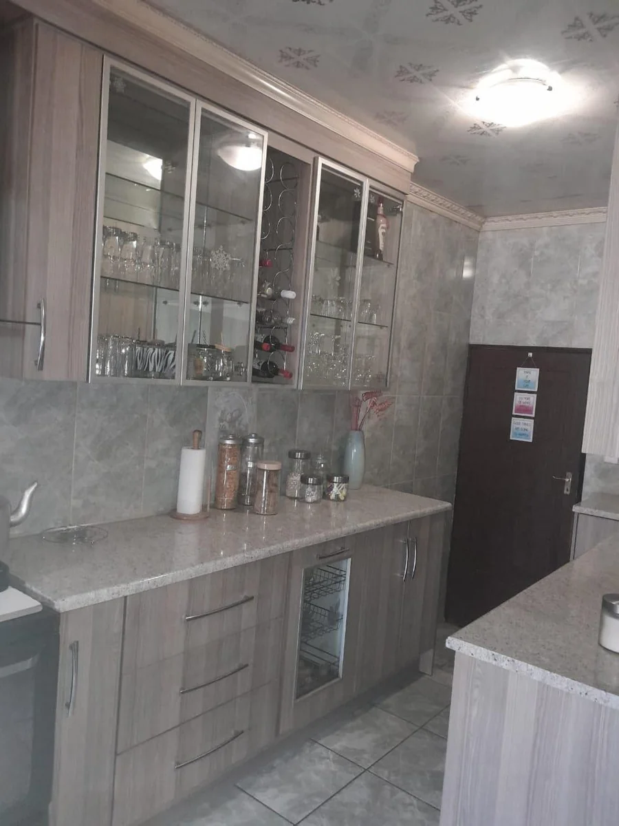 2 Bedroom house for sale in Bohlokong