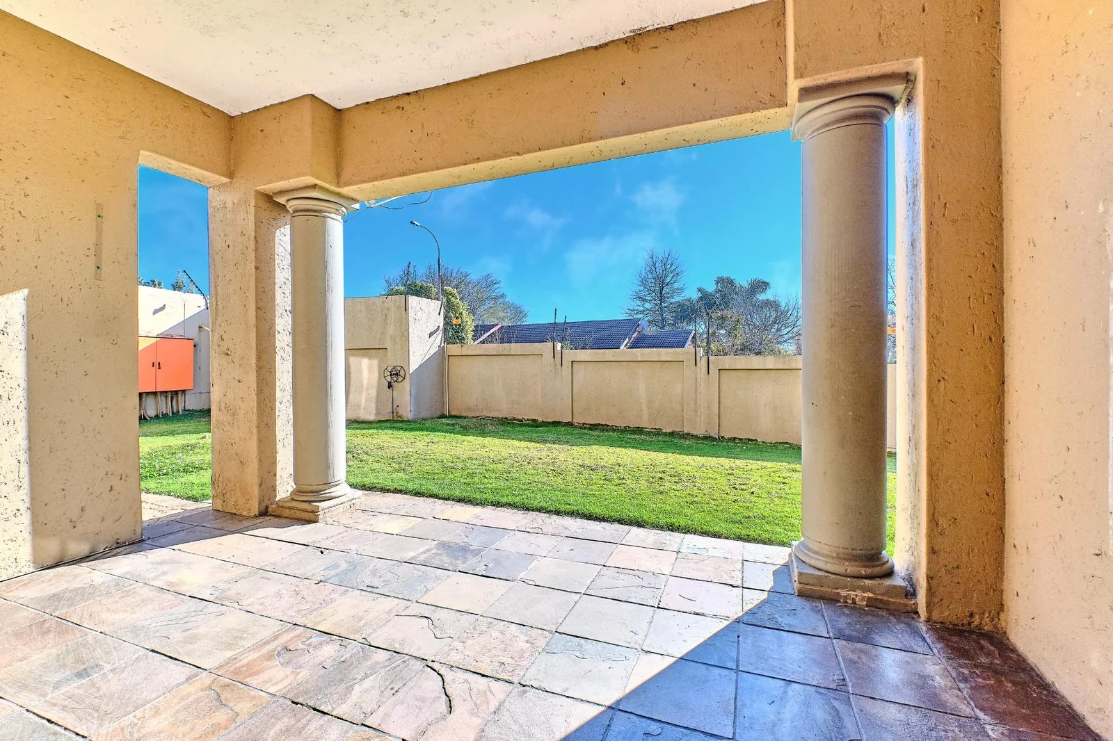 A Three- Bedroom Ground Floor Apartment in Weltevreden Park For Sale.