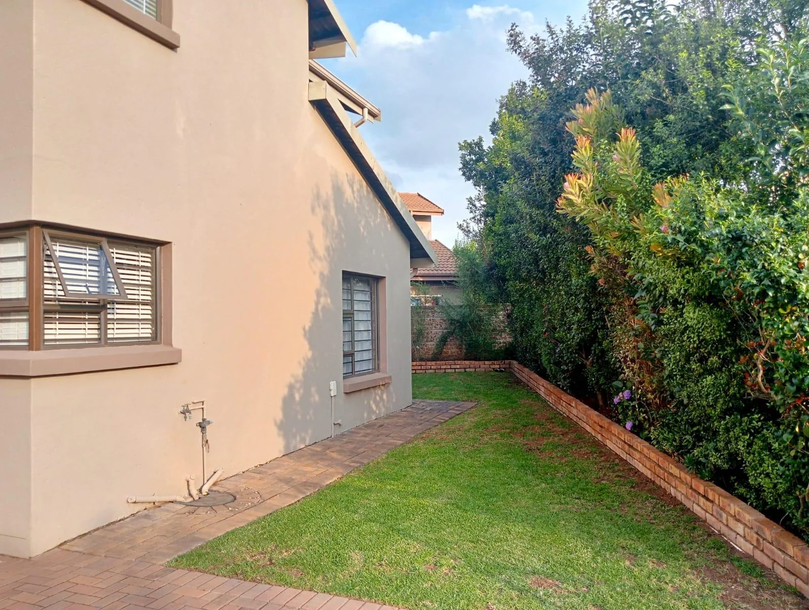 3 Bedroom House in a secure estate in Pomona
