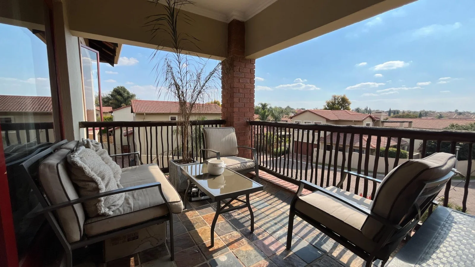 2 Bedroom Apartment to Rent