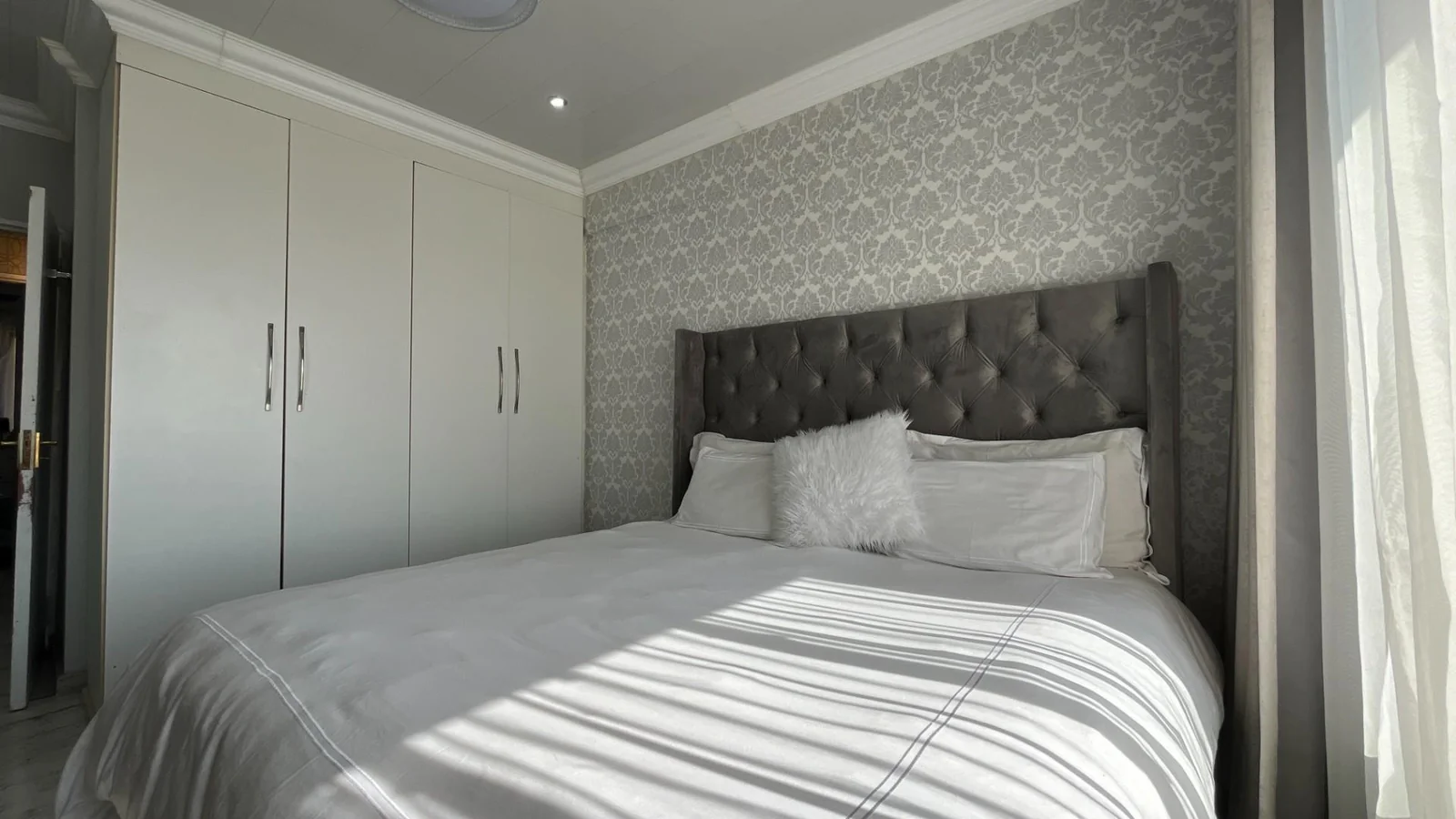 2 Bedroom Apartment to Rent