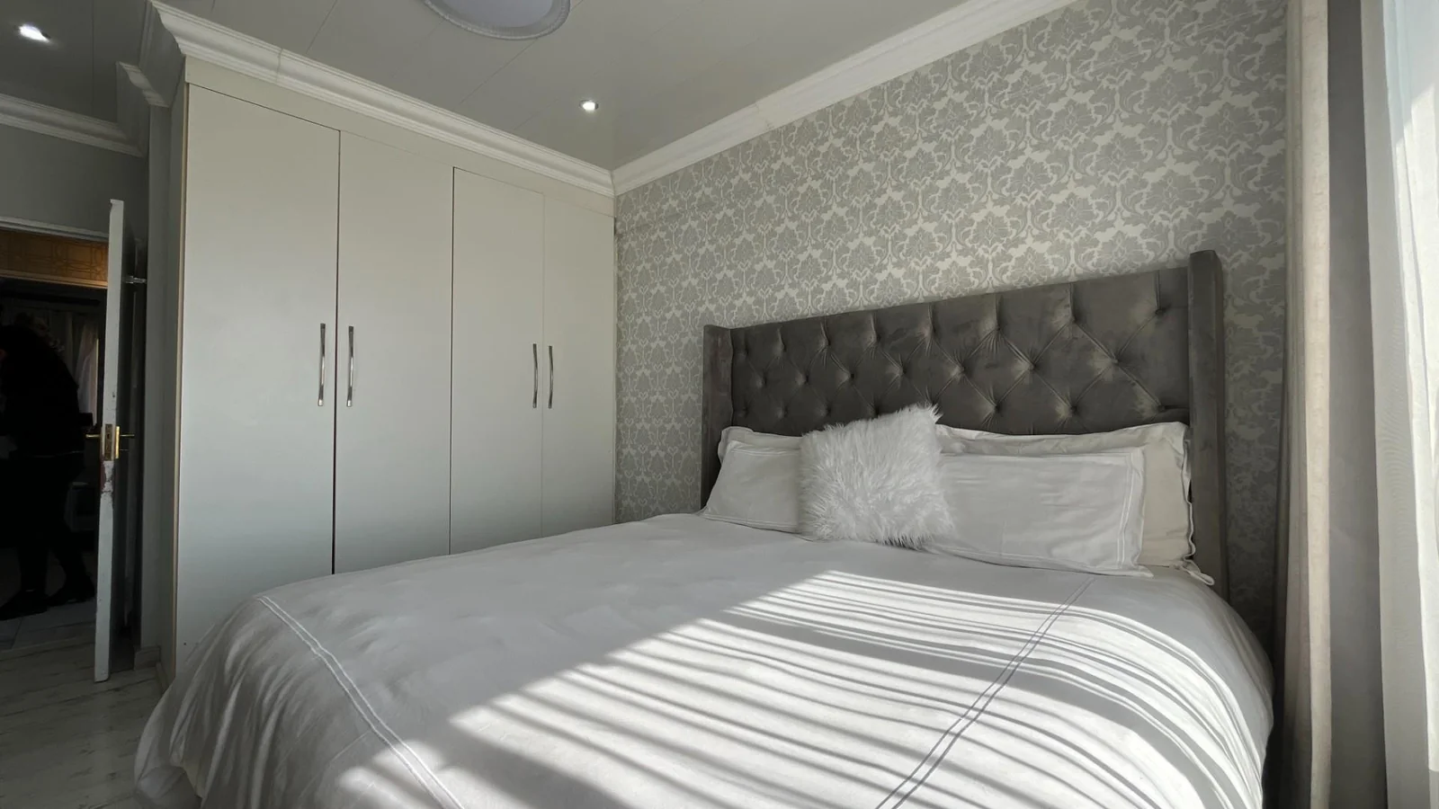 2 Bedroom Apartment to Rent