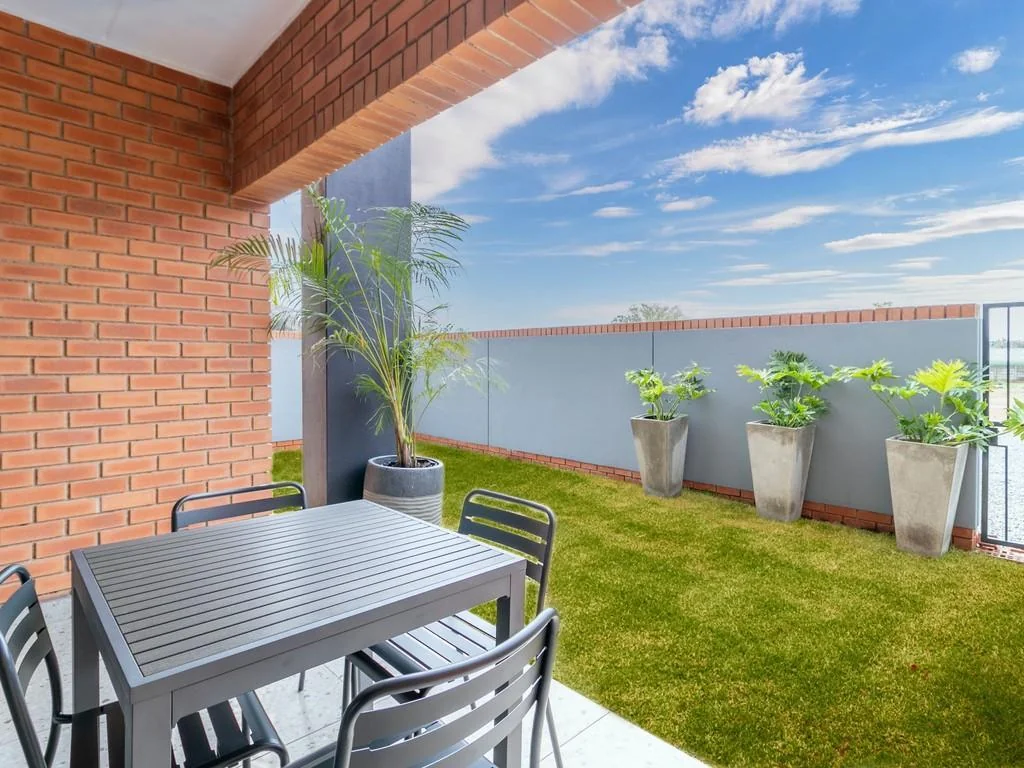 DEVELOPMENT APARTMENTS