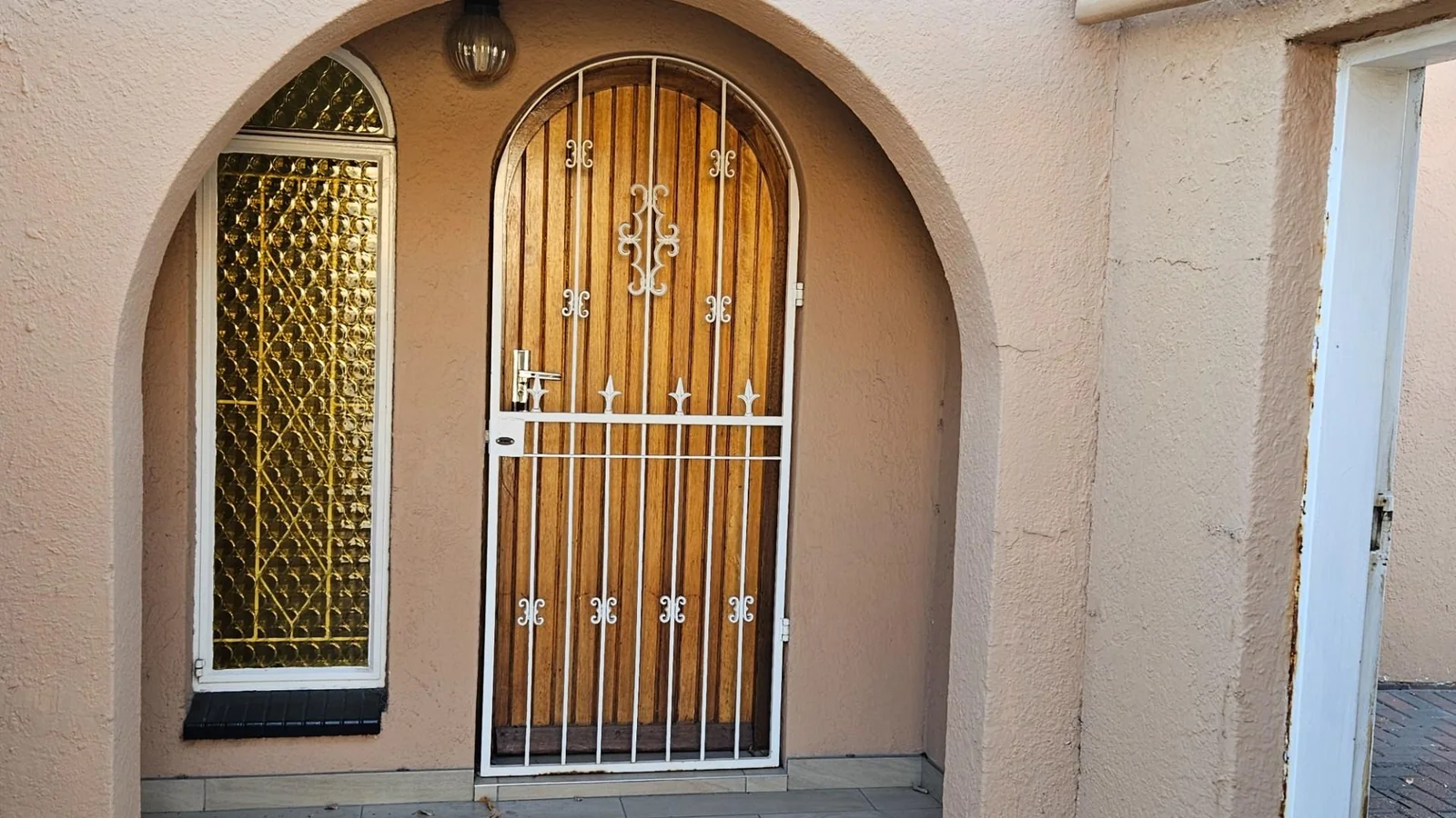 Well Maintained Double Story in Exquisite Complex.