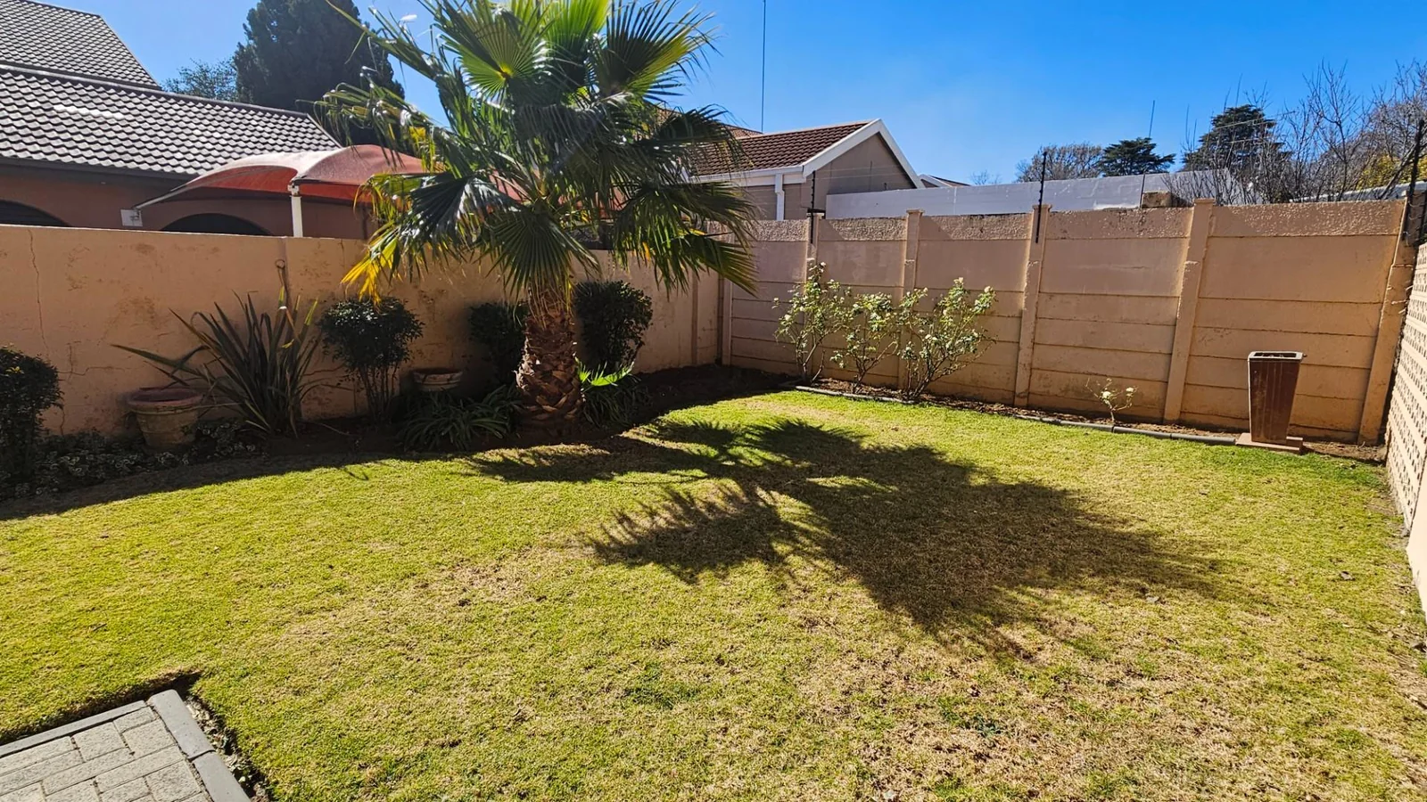 Well Maintained Double Story in Exquisite Complex.