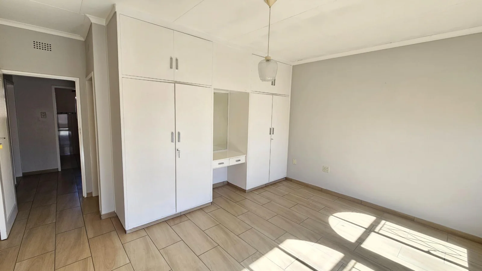 Well Maintained Double Story in Exquisite Complex.