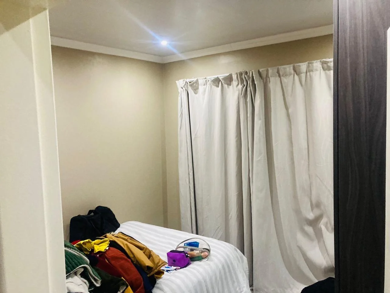 Don’t miss out on this opportunity to own a 3-bedroom corner house.