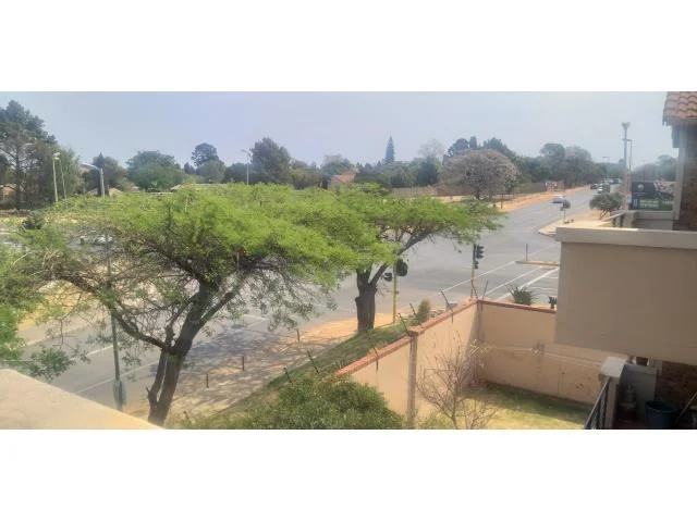 Modern, Three beds, Two Baths for Sale in Halfway Gardens