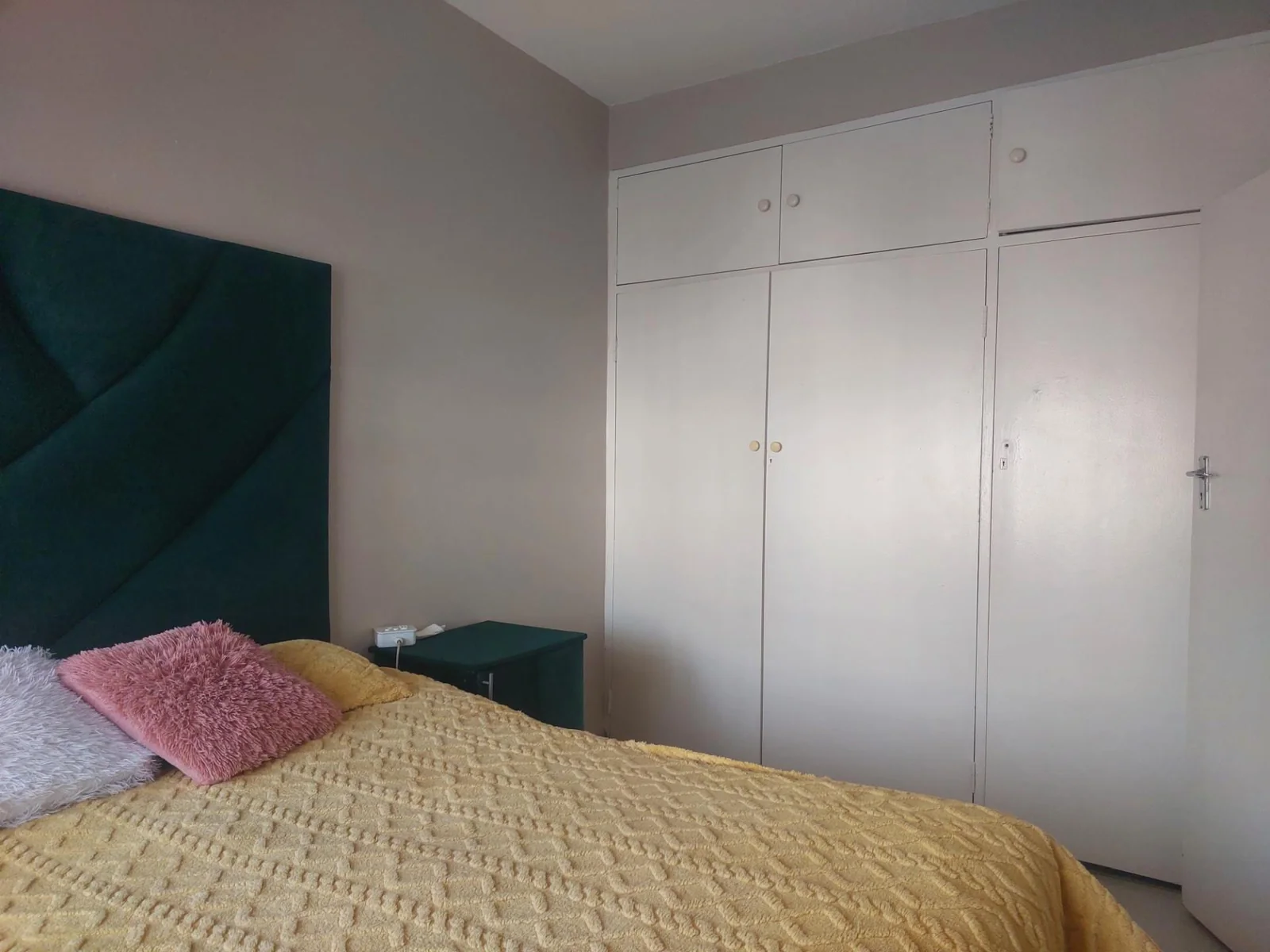 Bargain townhouse for sale in Three Rivers!