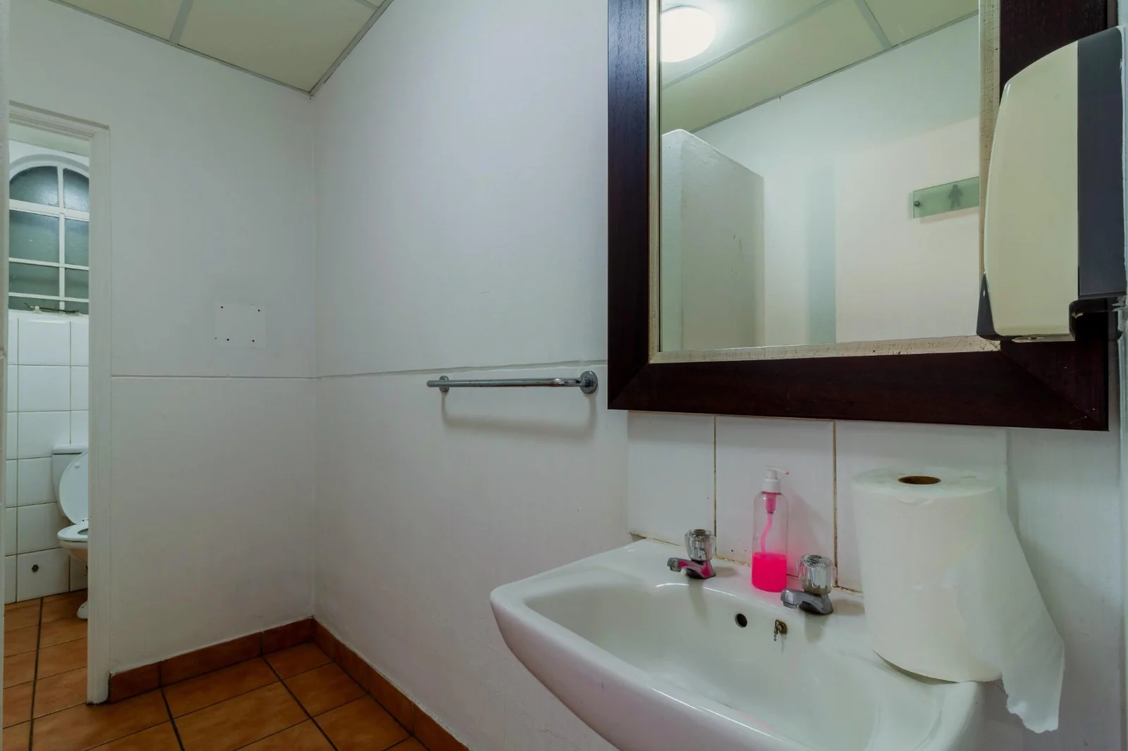 PRIME COMMERCIAL SPACE/ WAREHOUSE AND OFFICES