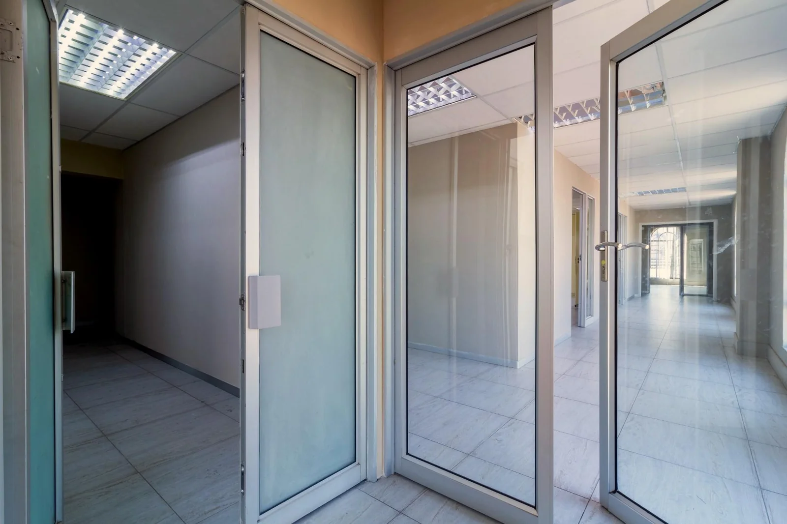 PRIME COMMERCIAL SPACE/ WAREHOUSE AND OFFICES