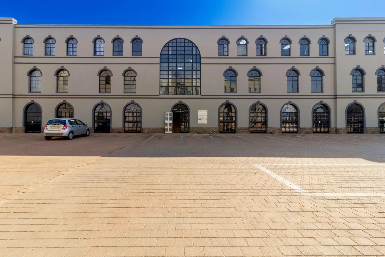 PRIME COMMERCIAL SPACE/ WAREHOUSE AND OFFICES