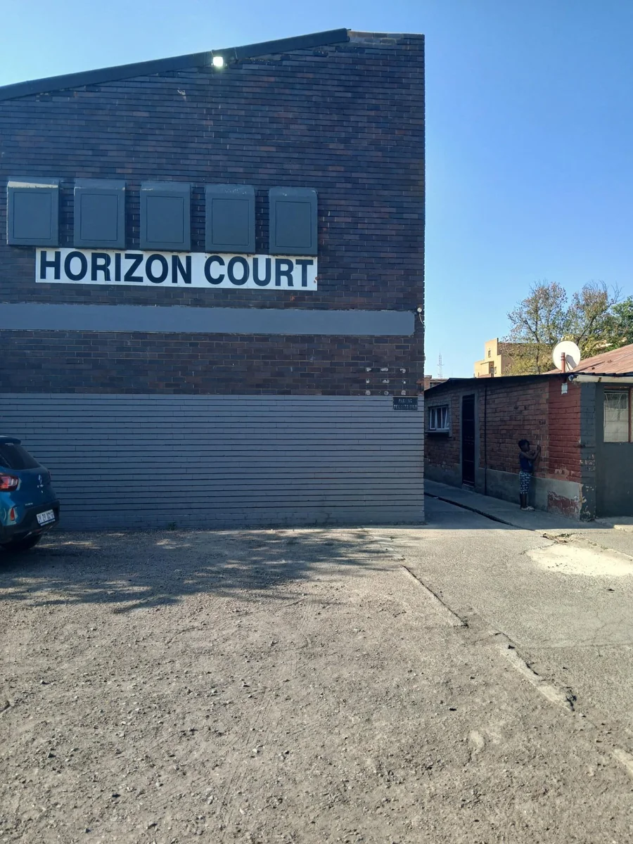 DRASTIC PRICE REDUCE! Block Of FLATS. Bedrooms --- Total 27!<br/>                            VEREENIGING CENTRAL.