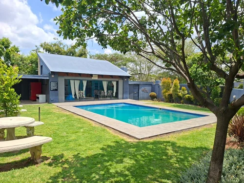 Greenstone Hill, Edenvale