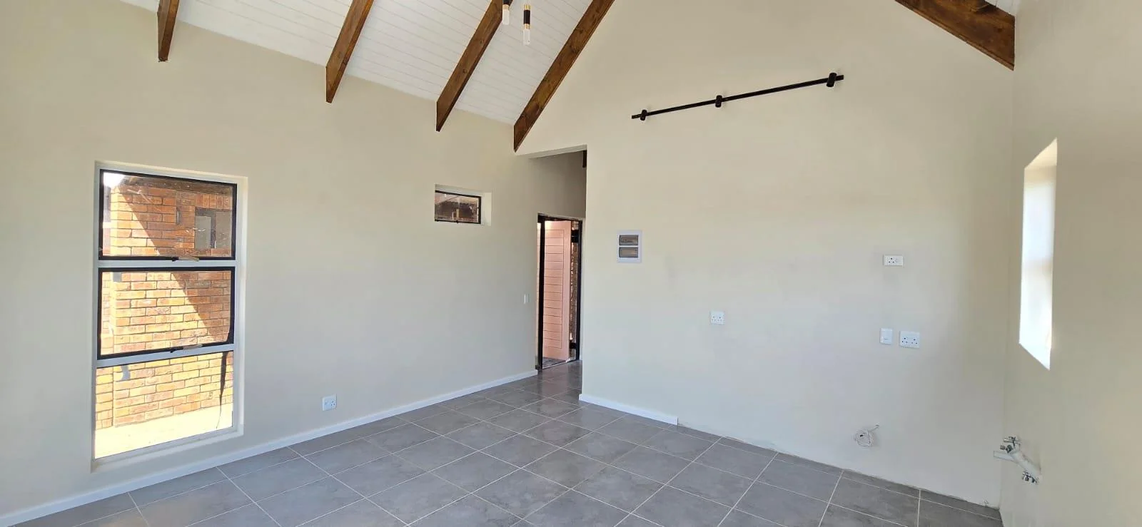 HOUSE To rent in Jamestown - 1 NOVEMBER 2026